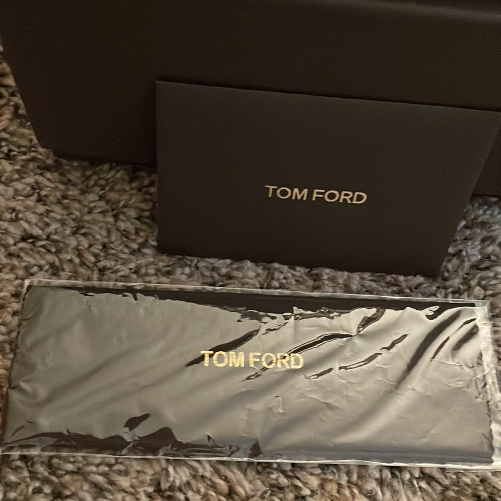 Tom ford sunglasses - Picture 2 of 12